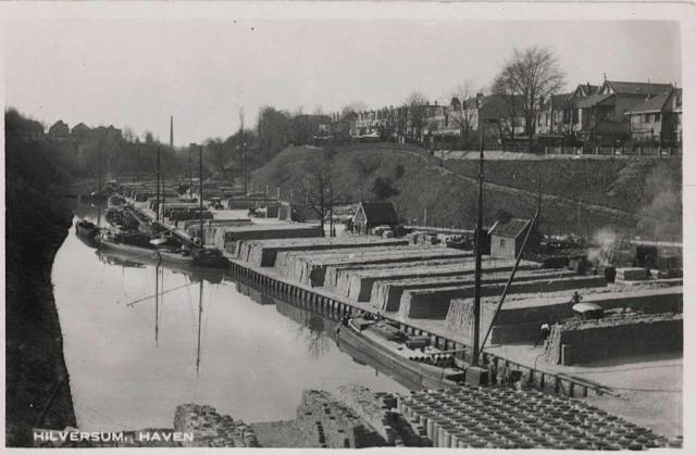 HILVERSUM. HAVEN 19…