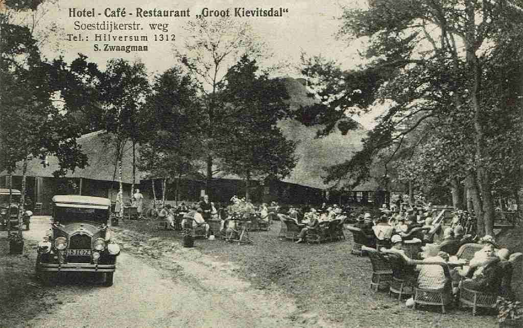 Soestdijkerstraatweg+nr+170+1928+Hotel+Caf%C3%A9+Restaurant+Groot+Kievitsdal+Weenenk+%26+Snel