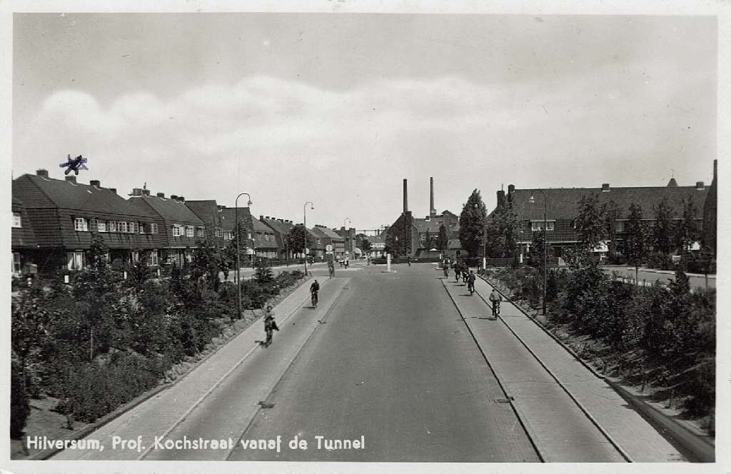 Professor+Kochstraat+vanaf+de+Tunnel+1940+Uitg.+Eijlders+Josp%C3%A9+no+640
